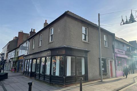 Retail property (high street) to rent, Bondgate, Darlington