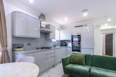 1 bedroom apartment for sale, Scott Ellis Gardens, St Johns Wood