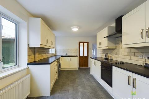 3 bedroom semi-detached house for sale, Glebelands, Shawbury, Shrewsbury