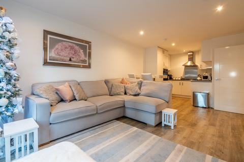 1 bedroom flat for sale, Stello House, Talbot Road, M32 0FT