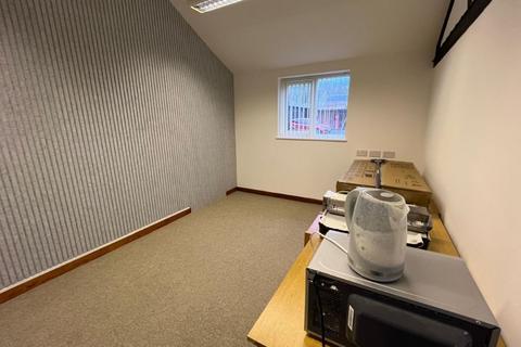 Office to rent, Uffcott, Swindon SN4