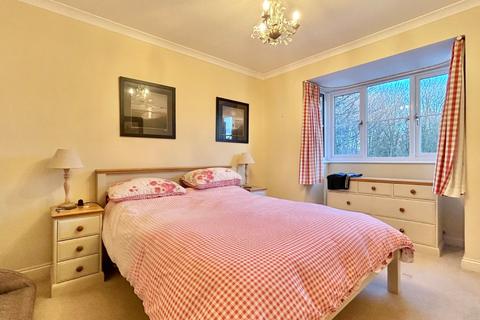 4 bedroom detached house for sale, Gloucester Drive, Basingstoke, Hampshire