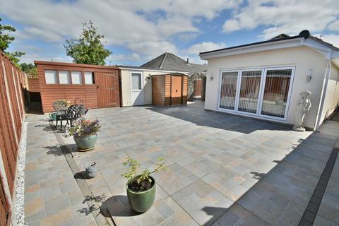 3 bedroom detached bungalow for sale, Mayfield Drive, Ferndown, BH22