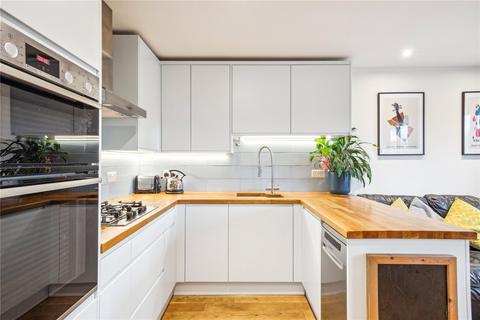 2 bedroom terraced house for sale, St. Peter's Close, London, SW17