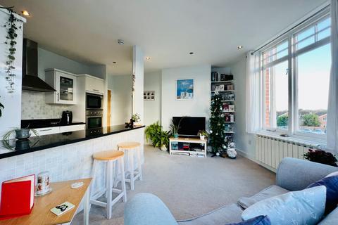 1 bedroom flat for sale, DOUGLAS AVENUE, HYTHE