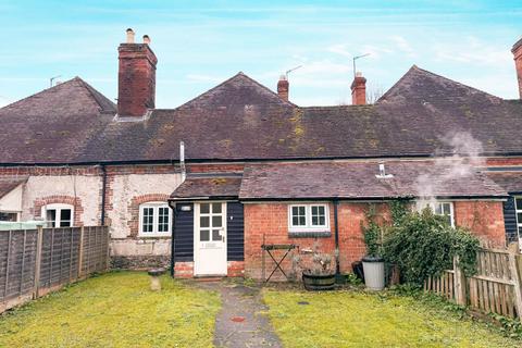 3 bedroom house to rent, Shirburn, Oxfordshire