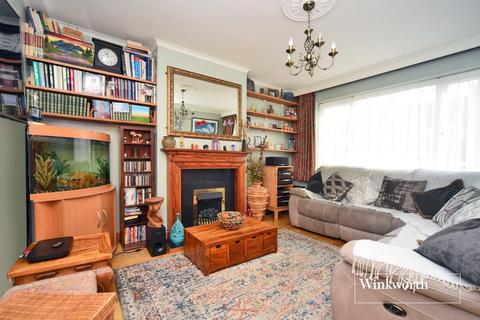 4 bedroom end of terrace house for sale, Caldbeck Avenue, Worcester Park, KT4