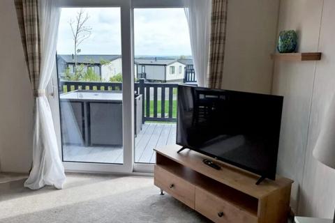 2 bedroom lodge for sale, Padstow Holiday Park