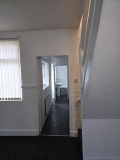 2 bedroom terraced house to rent, Matthew Street, Wallasey CH44