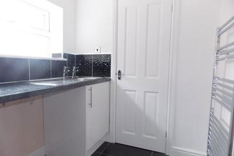 3 bedroom semi-detached house to rent, Hemlock Avenue, Long Eaton NG10 1NS