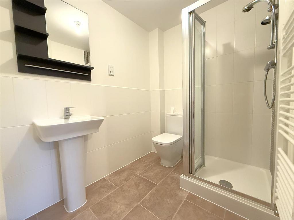 Ensuite shower room