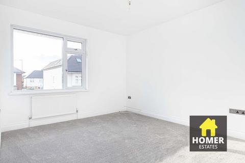 undefined, Columbia Road, BH10 4DZ