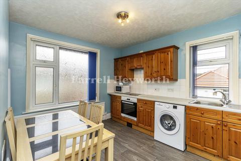 2 bedroom flat for sale, Dalton Road, Morecambe LA3