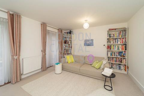 4 bedroom detached house to rent, Emerald Square, Putney, London, SW15