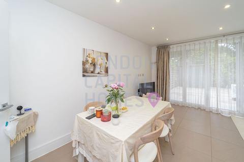 4 bedroom detached house to rent, Emerald Square, Putney, London, SW15