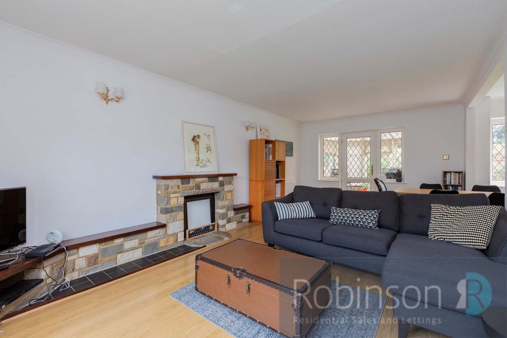 4 Milverton Close-8