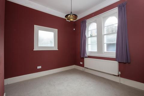 3 bedroom detached house for sale, Grove Park, Camberwell SE5