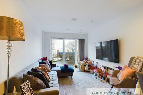 1 bedroom flat for sale, Bridge Road East, Welwyn Garden City, AL7