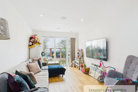1 bedroom flat for sale, Bridge Road East, Welwyn Garden City, AL7