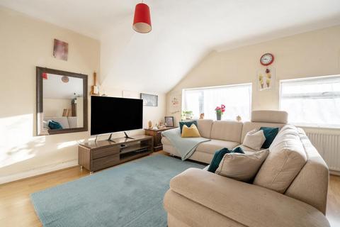 2 bedroom flat for sale, High Wycombe,  Buckinghamshire,  HP13