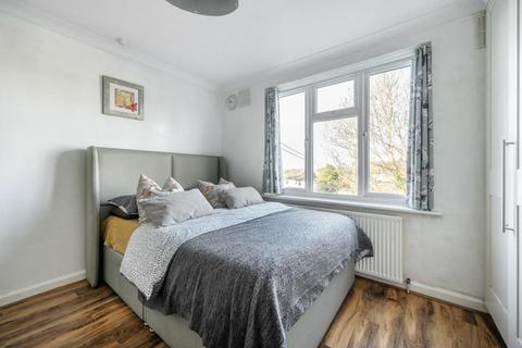 2 bedroom flat for sale, High Wycombe,  Buckinghamshire,  HP13