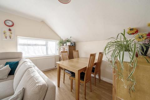 2 bedroom flat for sale, High Wycombe,  Buckinghamshire,  HP13