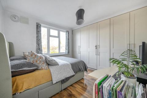 2 bedroom flat for sale, High Wycombe,  Buckinghamshire,  HP13