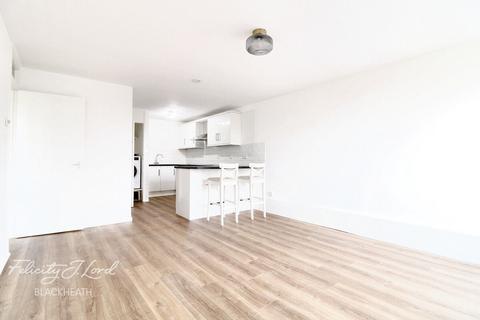 2 bedroom apartment to rent, Beaconsfield Road, LONDON