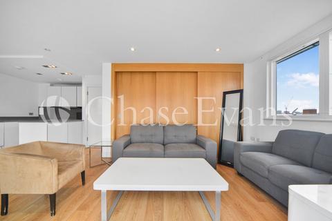 2 bedroom flat to rent, Caspian Wharf, Yeo Street, Bow, London, E3