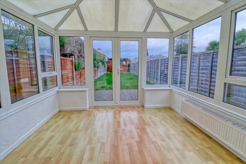 24a Douglas Road, Clacton-on-sea, CO15 3JN