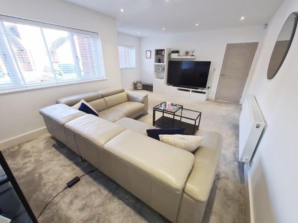 Living room back.jpg