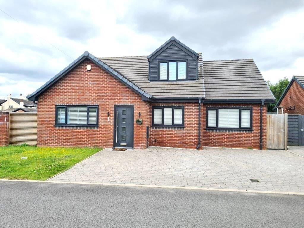 Meadow View Gardens Droylsden M43 3 Bed Bungalow 450 000 meadow-view-gardens-droylsden-m43-3-bed-bungalow-450-000