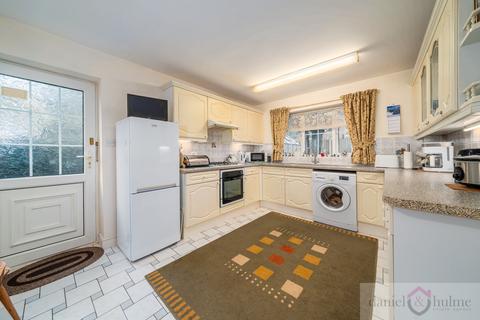 18 Abbotts Road, Leek, ST13 6EZ