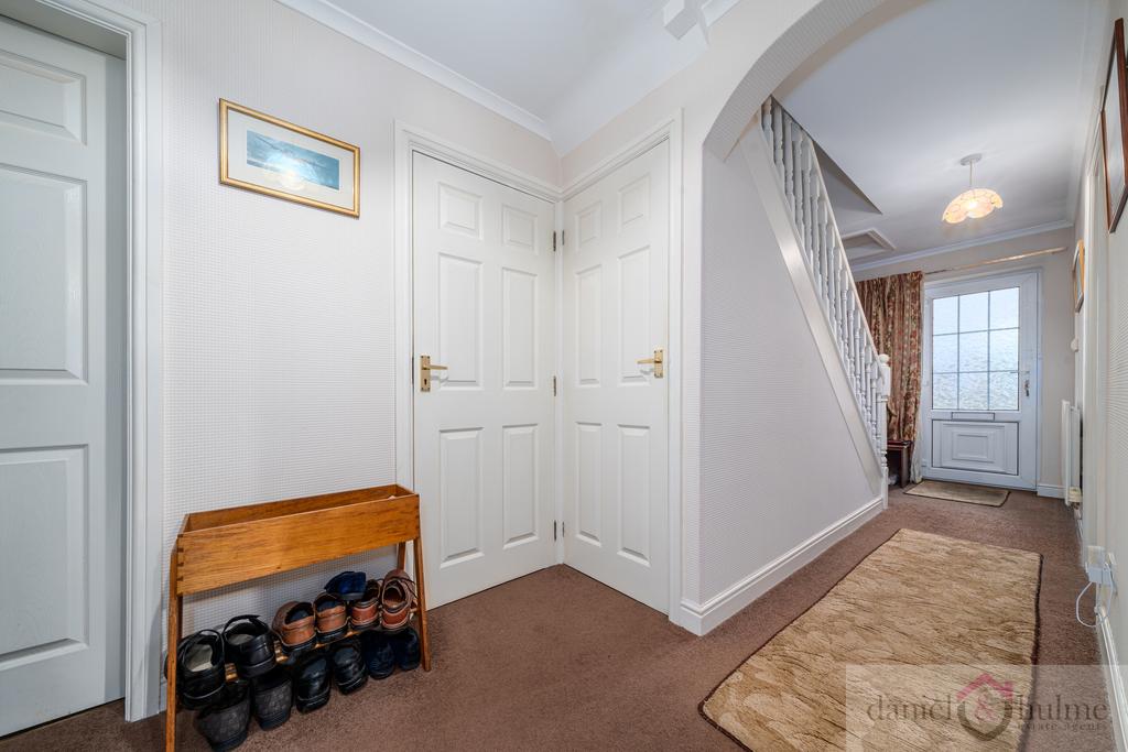 18 Abbotts Rd-25