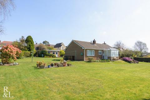3 bedroom detached bungalow for sale, Burton Road, Overseal
