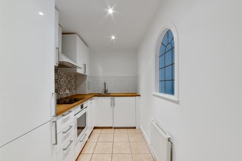 undefined, Susan Constant Court, Newport Avenue, Docklands, London, E14