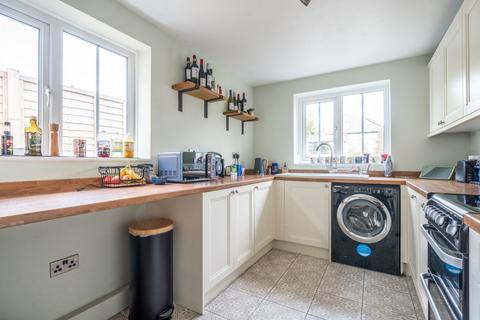 3 bedroom terraced house for sale, Cleveland Road, Chichester, PO19