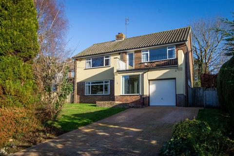 4 bedroom detached house for sale, Weald Rise, Haywards Heath