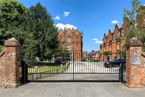 2 bedroom apartment for sale, The Gables, Eton, Windsor SL4