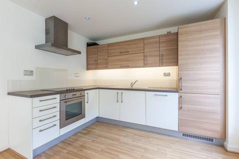 1 bedroom flat for sale, London E3