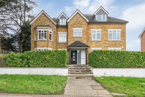 2 bedroom flat for sale, 613 Watford Way, London NW7