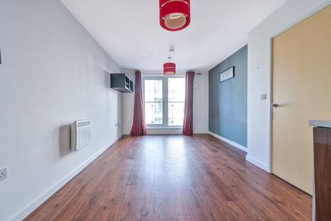 1 bedroom flat for sale, Bradfield House, Bradfield Close, Woking, GU22