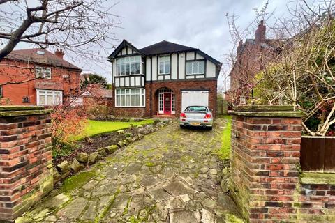 4 bedroom detached house for sale, Woodsmoor Lane, Woodsmoor, Stockport, Greater Manchester, SK3 8TH