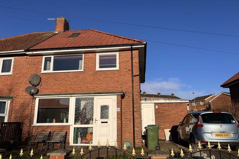 3 bedroom semi-detached house for sale, Aycliffe Avenue, Gateshead, Tyne and Wear, NE9 7BX