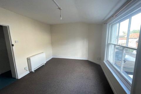 2 bedroom apartment to rent, Middleton Street, Wymondham, Norfolk, NR18