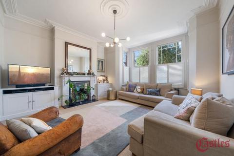 undefined, Warner Road, Crouch End, N8