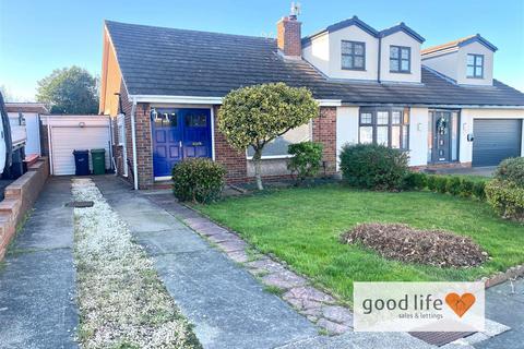 2 bedroom semi-detached bungalow for sale, North Farm Avenue, Sunderland SR4