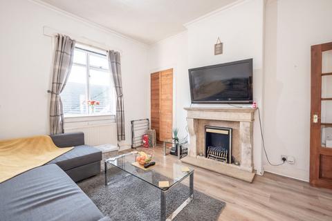 1 bedroom flat for sale, 28B/2 Piersfield Terrace, Edinburgh, EH8