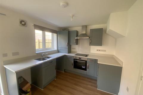 3 bedroom semi-detached house to rent, Blacksmith Drive, Exeter EX1