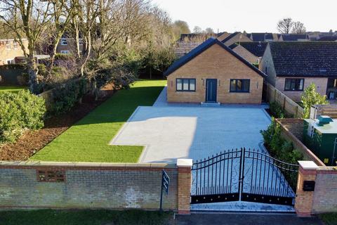 2 bedroom bungalow for sale, Lynn Road, Ely, Cambridgeshire